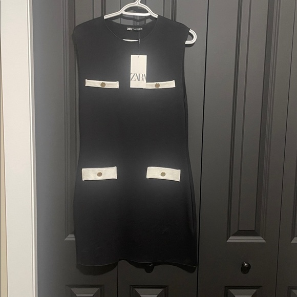 Zara Dresses & Skirts - Zara Black Sleeveless Shift Dress with White Pocket Trim